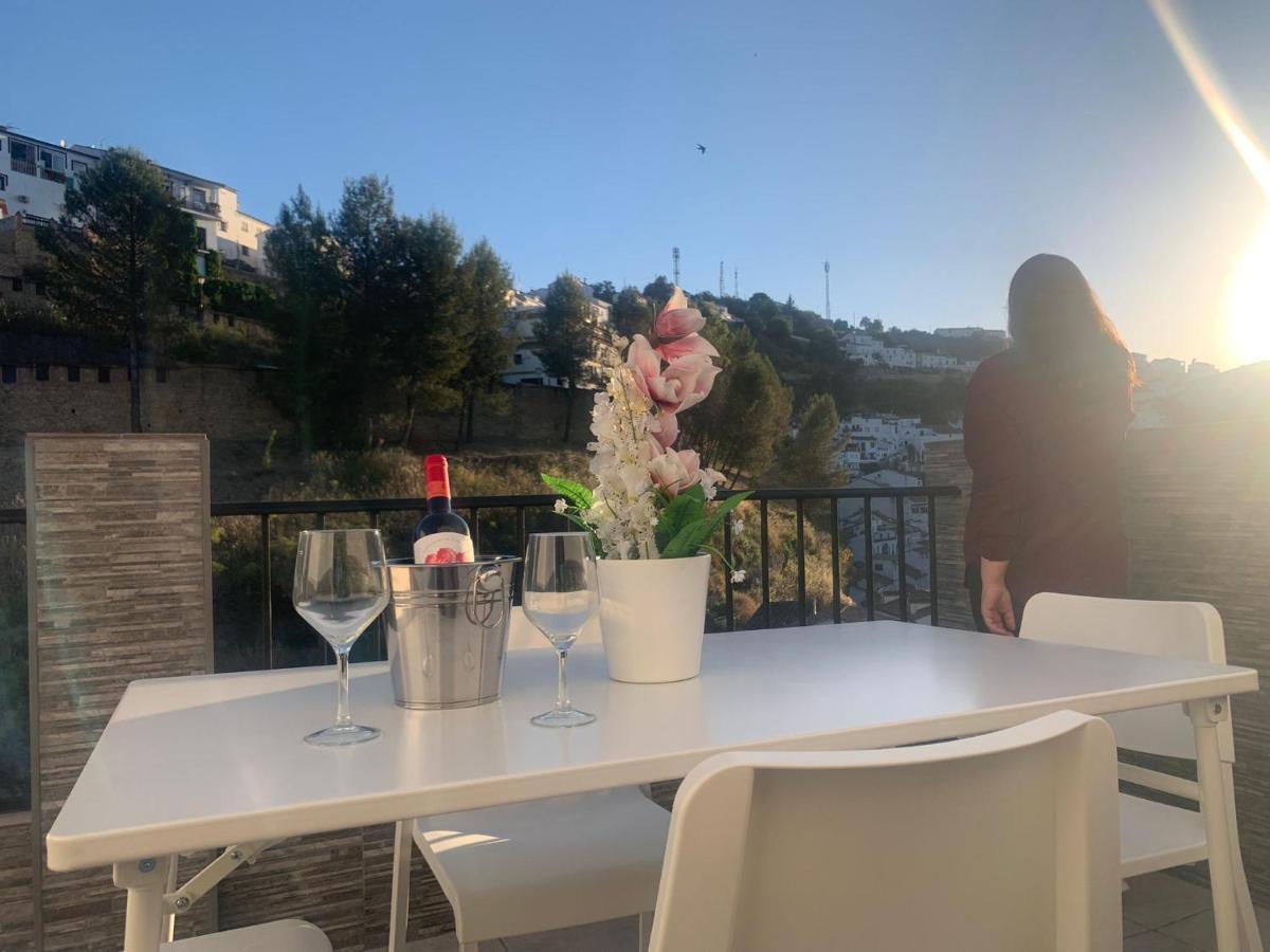 El Balcon De La Roca Διαμέρισμα Setenil De Las Bodegas Εξωτερικό φωτογραφία